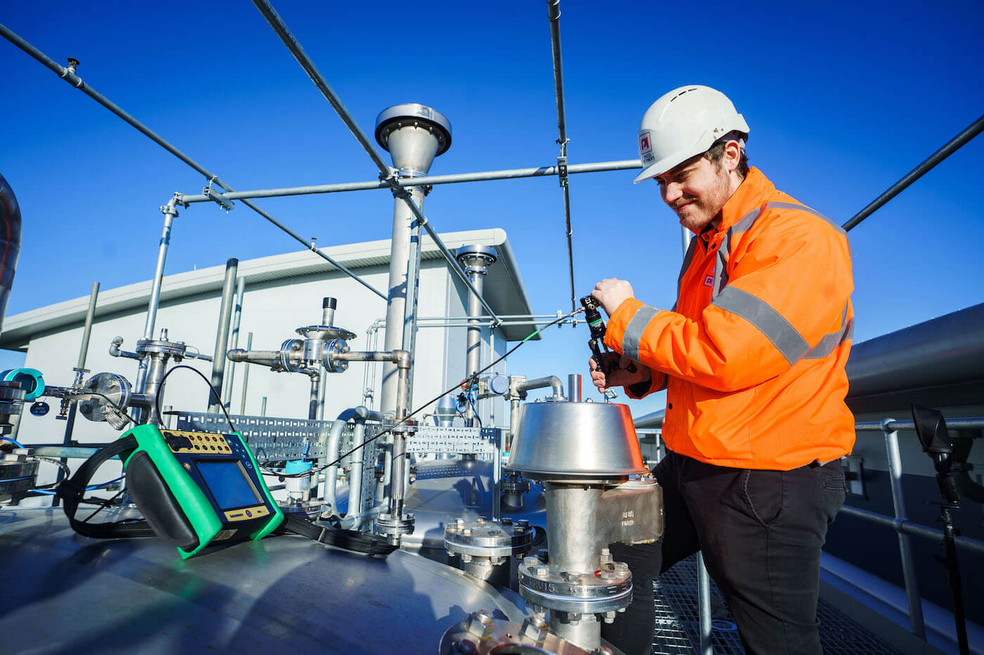 Winter Service for Process Instrumentation